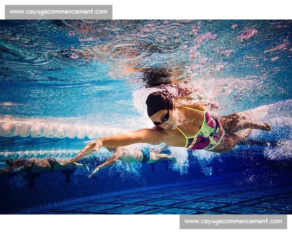 在泳道的呼吸与光影中记录一场青春的泳赛成长记与坚持之歌与梦想